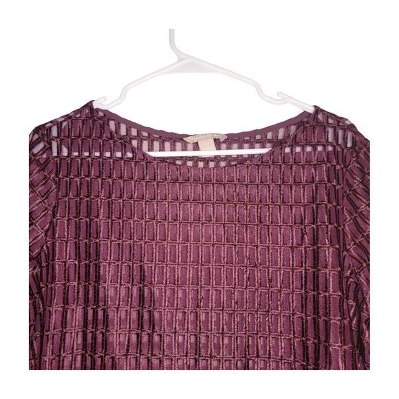 Banana Republic Women's Short Sleeve Burgandy top size M - Picture 3 of 5